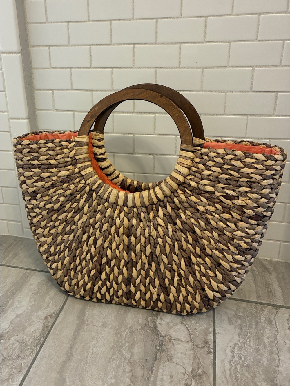 The Limited Woven Circular-Handle Straw Tote Beach Bag in Natural and Brown